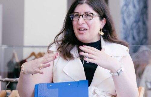 Sara Mobarhanfard business coach for leadership coaches